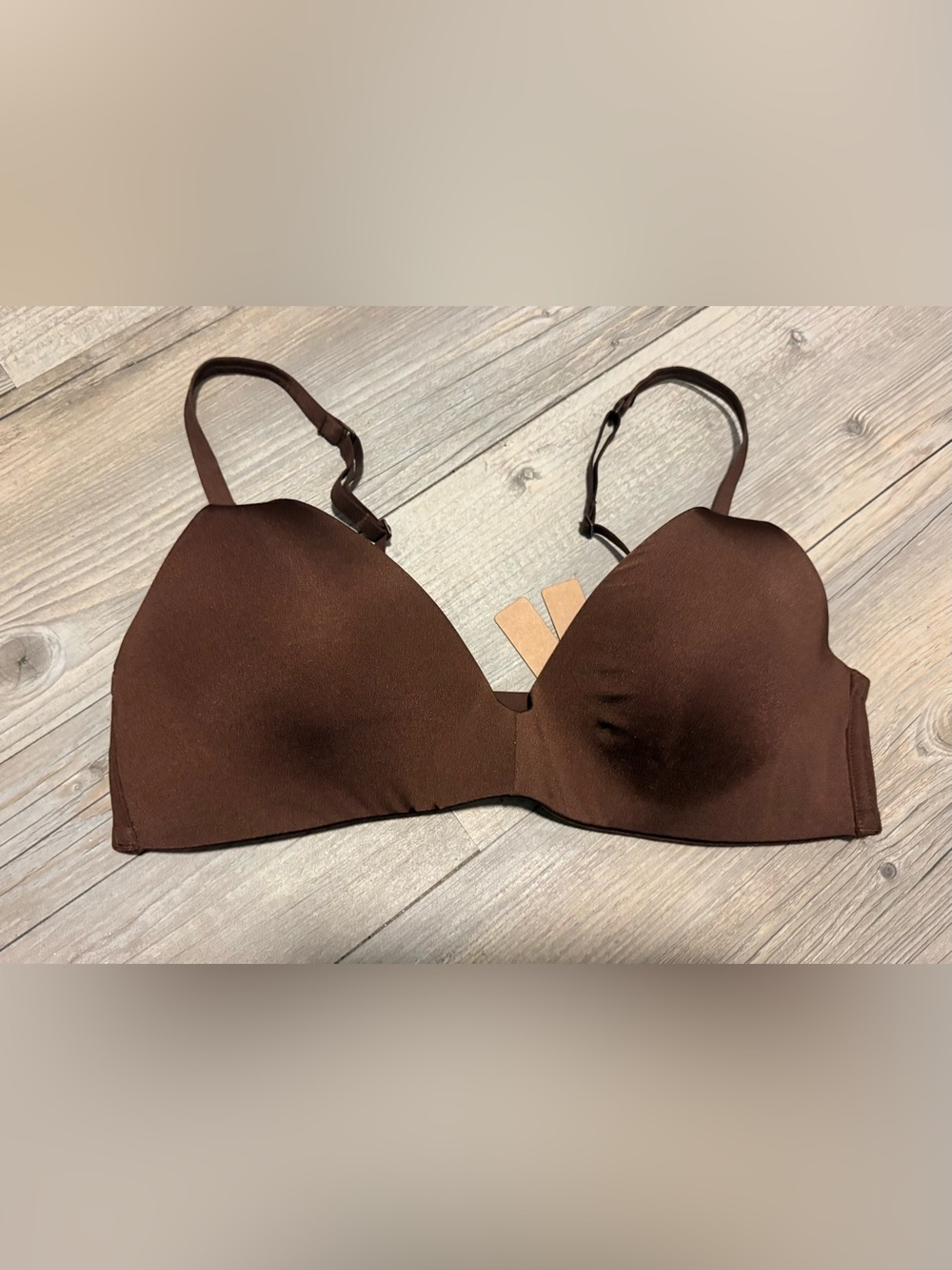 SKIMS Kim Kardashian wireless maternity nursing bra 34B new with tags